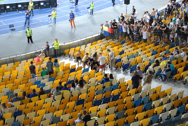 Bójka na stadionie Dynamo Kijów.