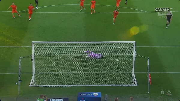 Słupek ratuje Bruk-Bet