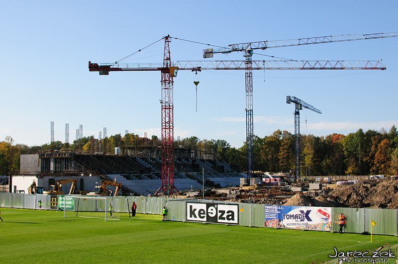 Przed niedzielnym meczem będzie można zwiedzić budowę stadionu Łódzkiego Klubu Sportowego.