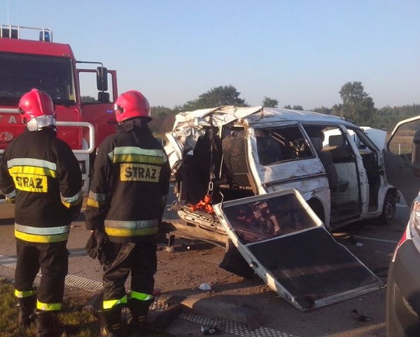 Wypadek na A1 pod Łodzią. 7 osób rannych