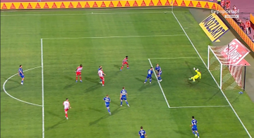 Bartosz Mrozek z kapitalną paradą!