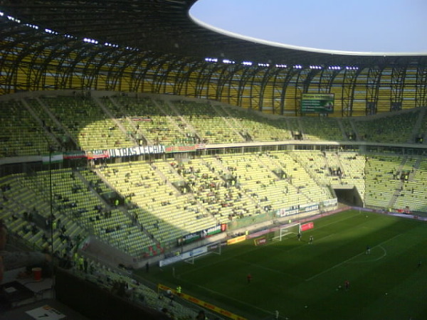 PGE Arena - młyn kibiców Lechii. 