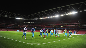 OM na Emirates Stadium