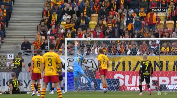 Poprzeczka po strzale Imaza