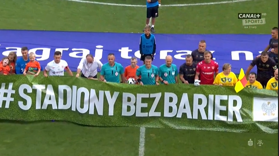 "Stadiony bez barier"